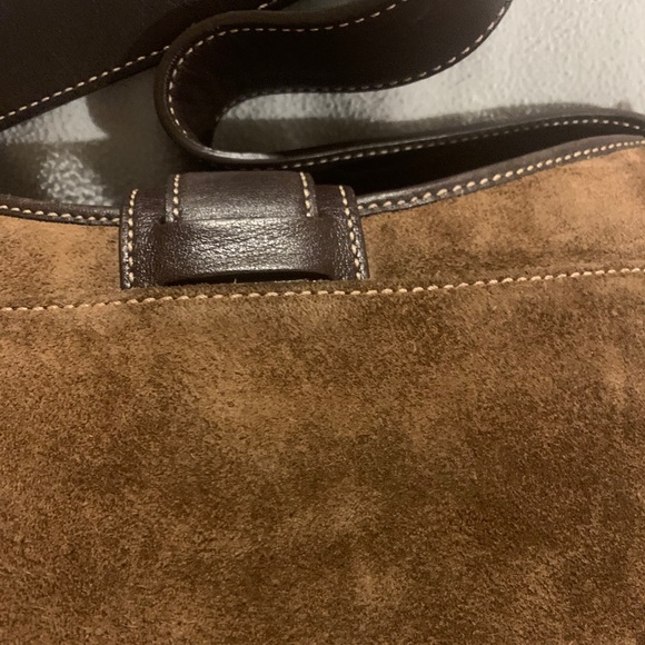Coach Hampton brown leather and suede baguette bag - Picture 6 of 14